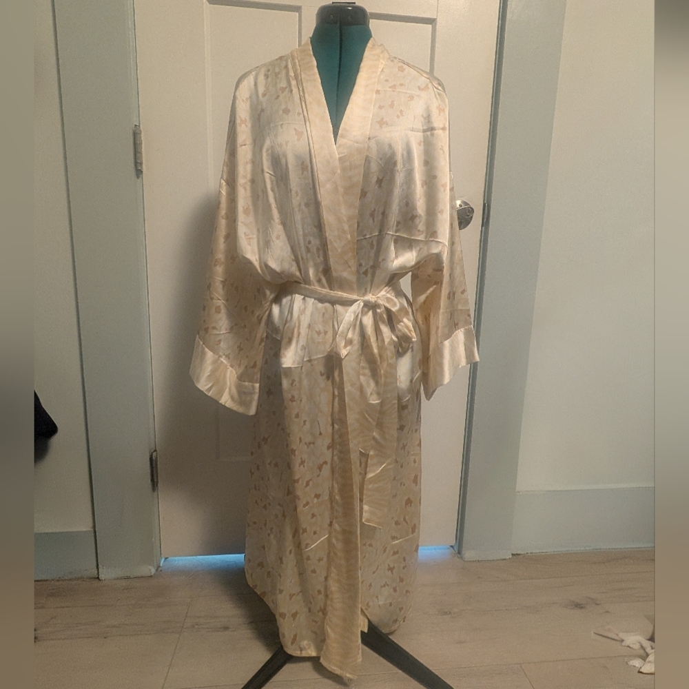 Show Me Your Mumu Animal Print Robe